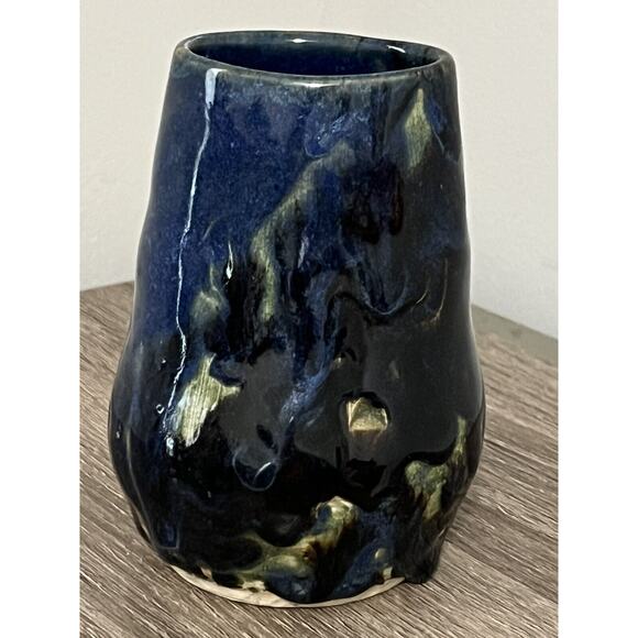 Gnarled Root Pottery 4.5"  Vase Low Country Signed Deborah Nicol 2003 Blues - Picture 2 of 8